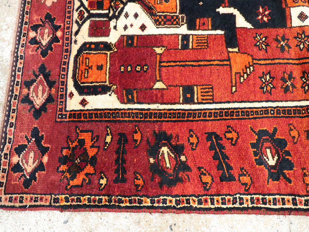 Vintage Persian Pictorial Bakhtiari Rug, No.30029 - Galerie Shabab