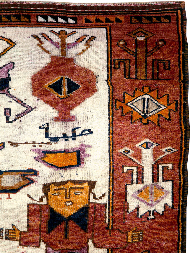 Vintage Persian Pictorial Bakhtiari Accent Rug, No.30036 - Galerie Shabab