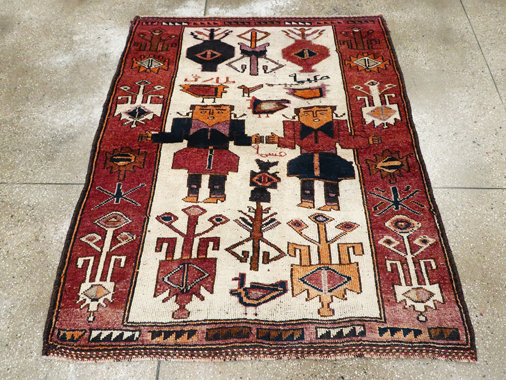 Vintage Persian Pictorial Bakhtiari Accent Rug, No.30036 - Galerie Shabab