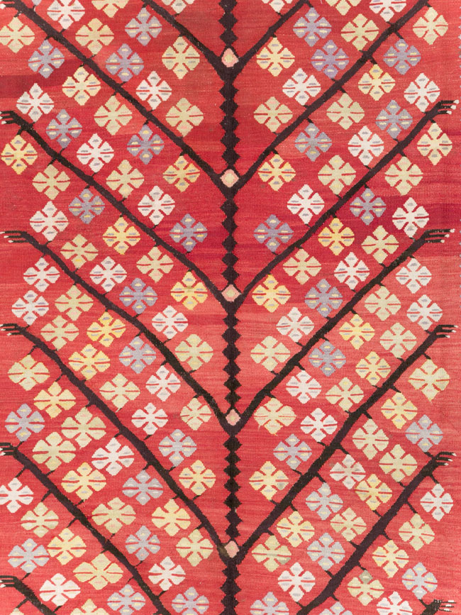 Vintage Turkish Flatweave Kilim Accent Rug, No.30042 - Galerie Shabab