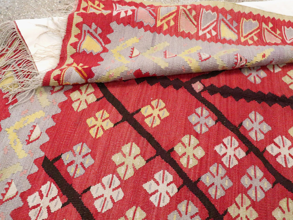 Vintage Turkish Flatweave Kilim Accent Rug, No.30042 - Galerie Shabab