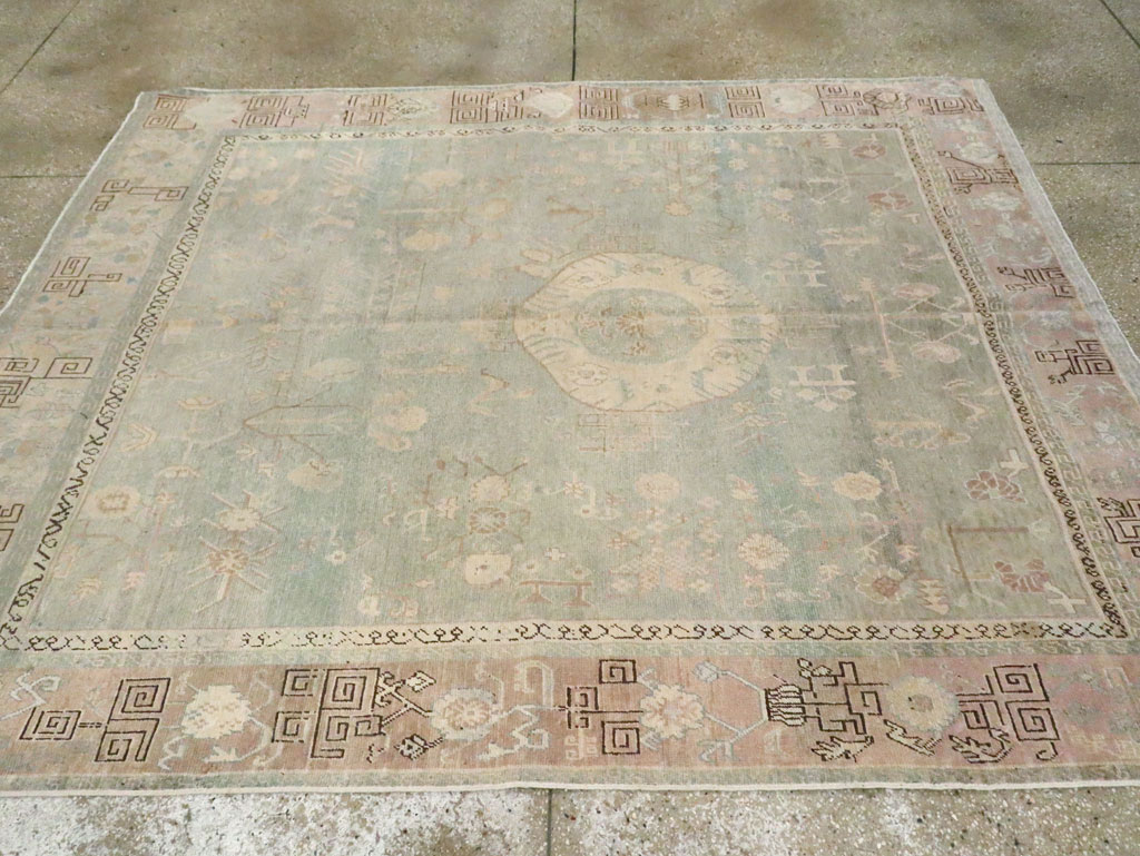 Antique East Turkestan Khotan Accent Rug, No.30043 - Galerie Shabab