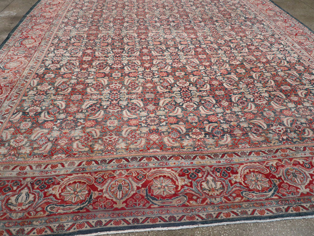 Antique Persian Mahal Room Size Carpet, No.30045 - Galerie Shabab