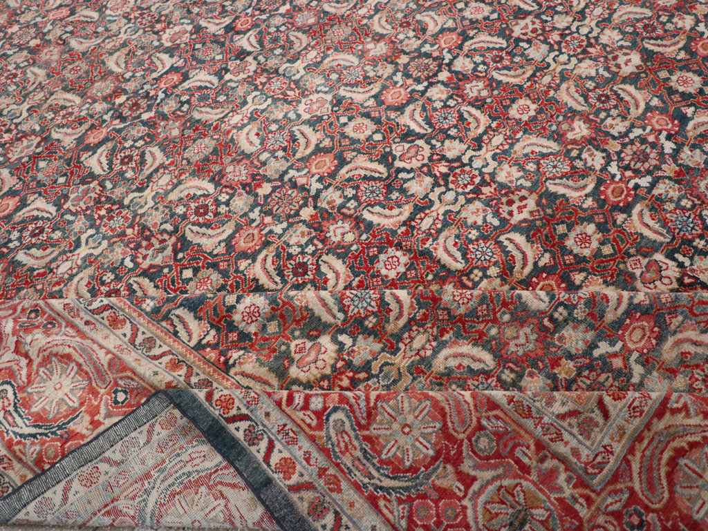 Antique Persian Mahal Room Size Carpet, No.30045 - Galerie Shabab