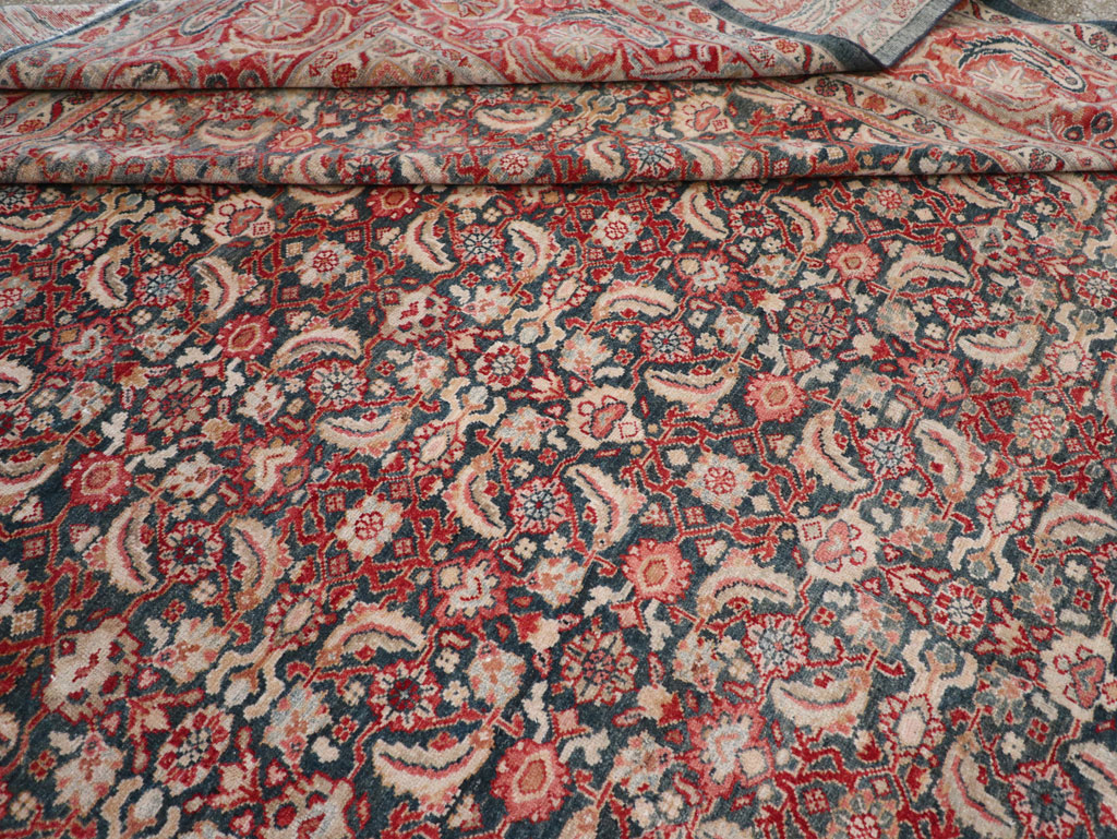 Antique Persian Mahal Room Size Carpet, No.30045 - Galerie Shabab