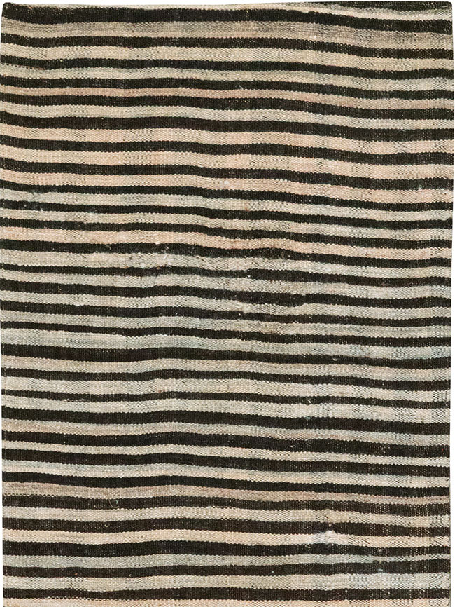 Vintage Persian Flatweave Kilim Runner, No.30046 - Galerie Shabab