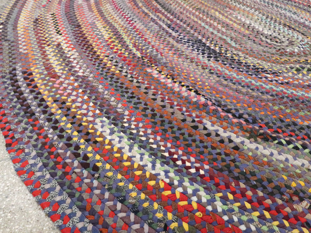 Vintage American Braid Round Oval Room Size Carpet, No.30051 - Galerie Shabab