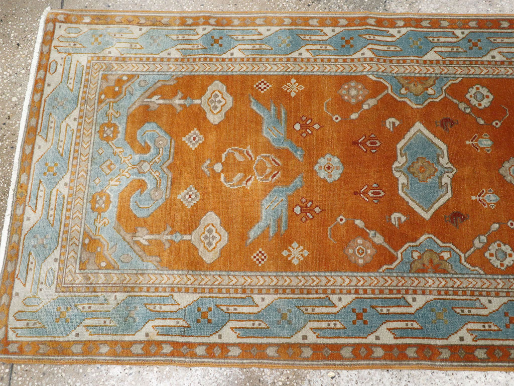 Vintage Turkish Sivas Runner, No.30052 - Galerie Shabab