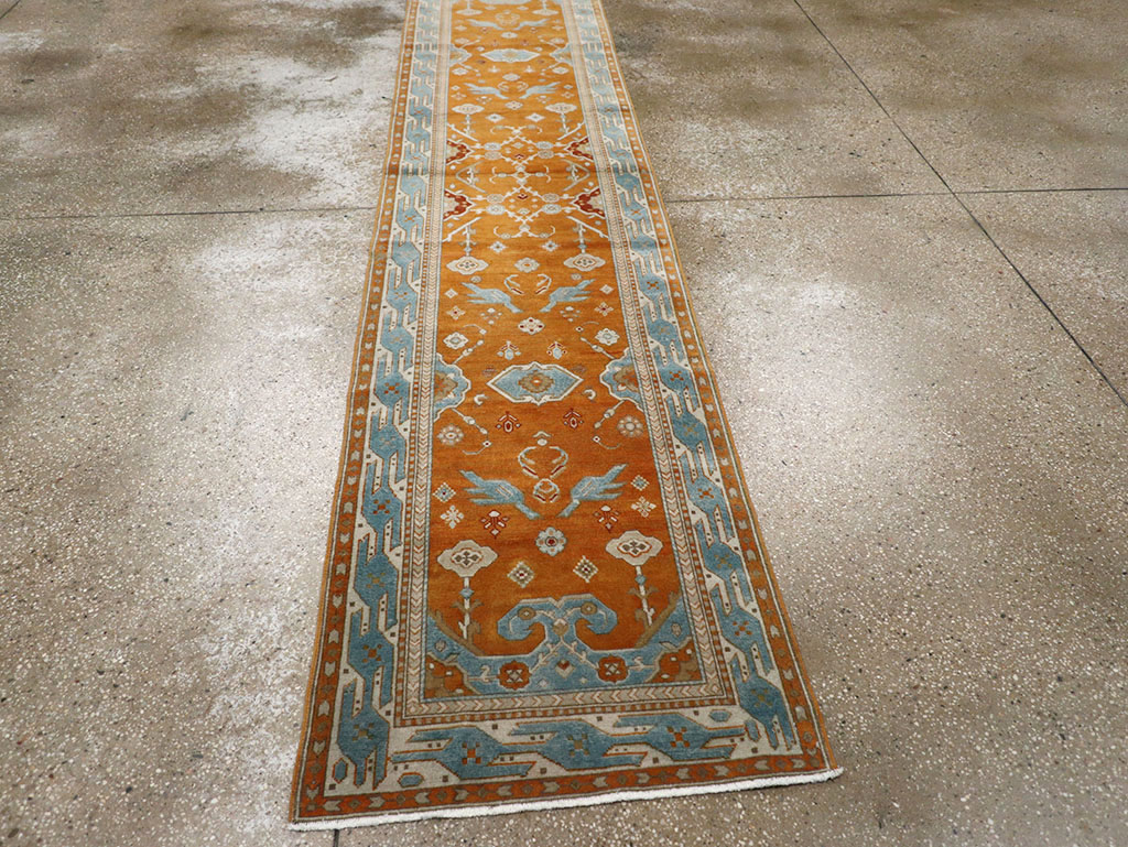 Vintage Turkish Sivas Runner, No.30052 - Galerie Shabab