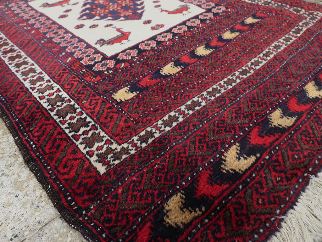 Vintage Persian Pictorial Baluch Rug, No.30055 - Galerie Shabab