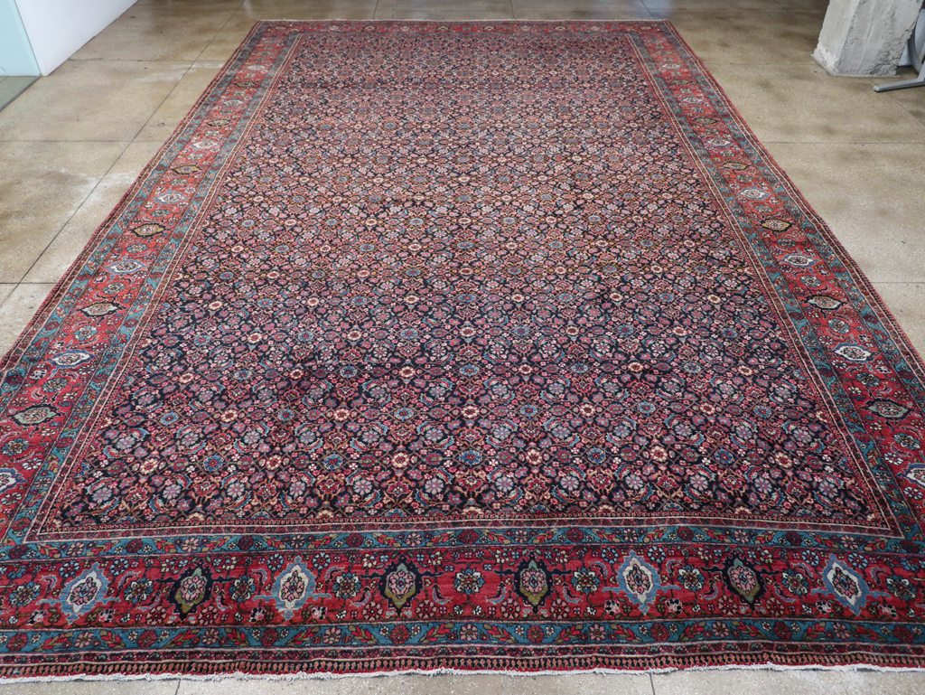 Antique Persian Bidjar Oversize Carpet, No.30056 - Galerie Shabab