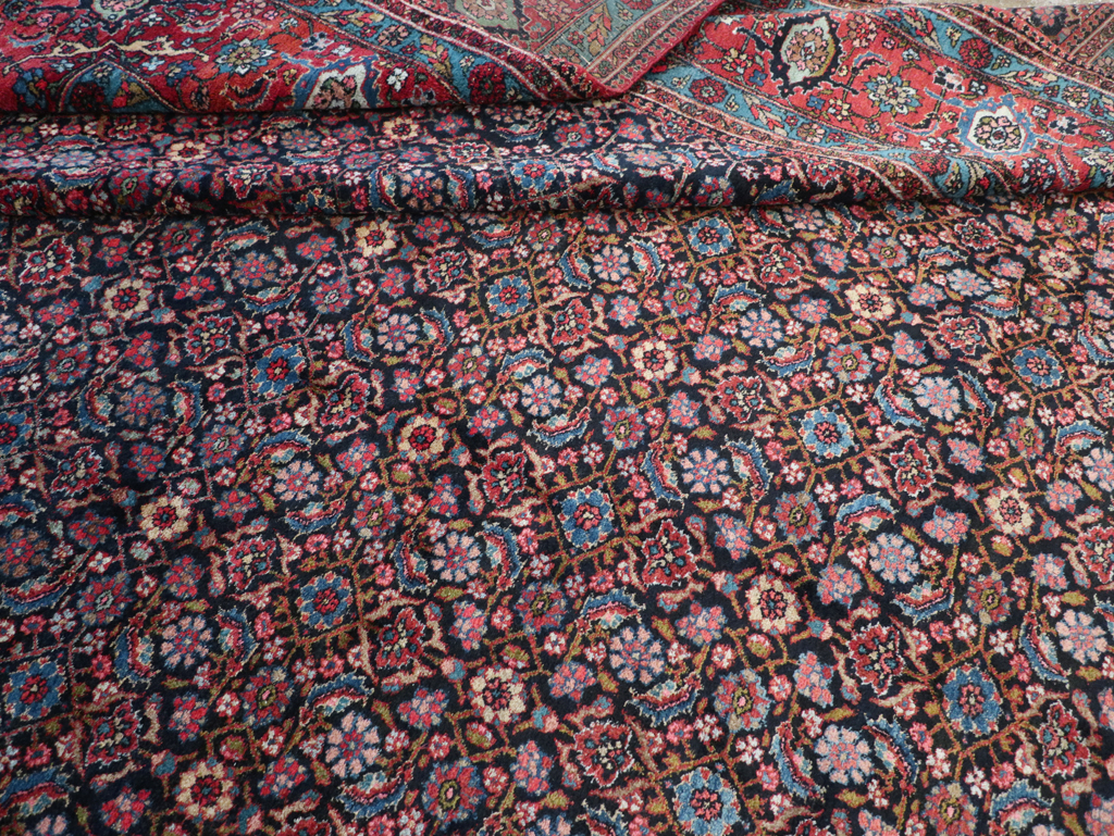Antique Persian Bidjar Oversize Carpet, No.30056 - Galerie Shabab