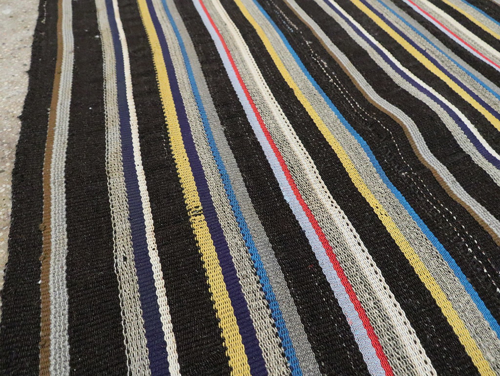Striped Mid-20th Century Turkish Flatweave Kilim, No.30060 - Galerie Shabab