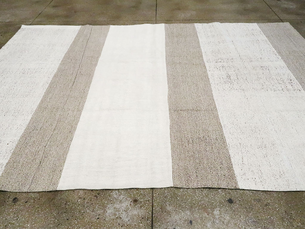 Contemporary Handmade Turkish Flatweave Kilim, No.30062 - Galerie Shabab