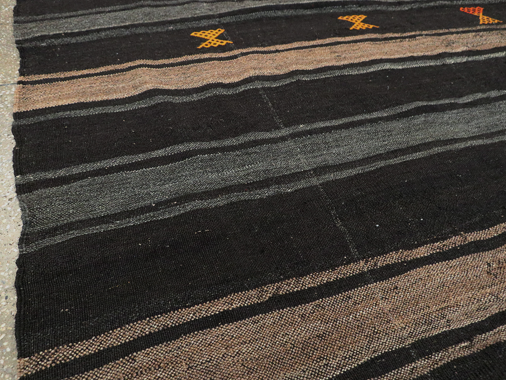 Mid-20th Century Handmade Turkish Flatweave, No.30069 - Galerie Shabab