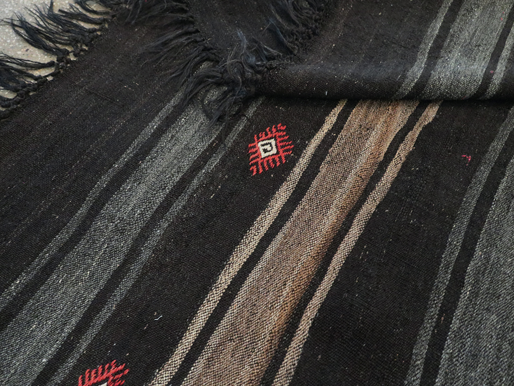 Mid-20th Century Handmade Turkish Flatweave, No.30069 - Galerie Shabab