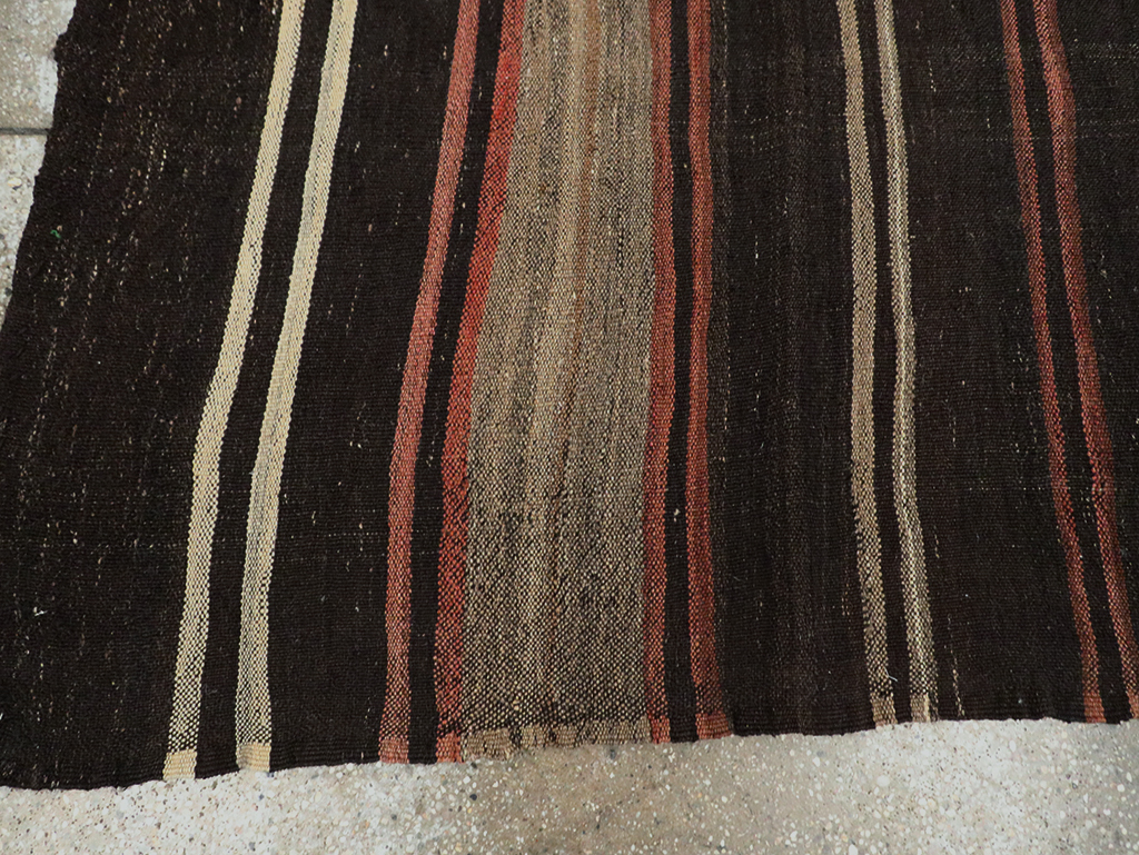 Mid-20th Century Handmade Turkish Flatweave Kilim, No.30072 - Galerie Shabab