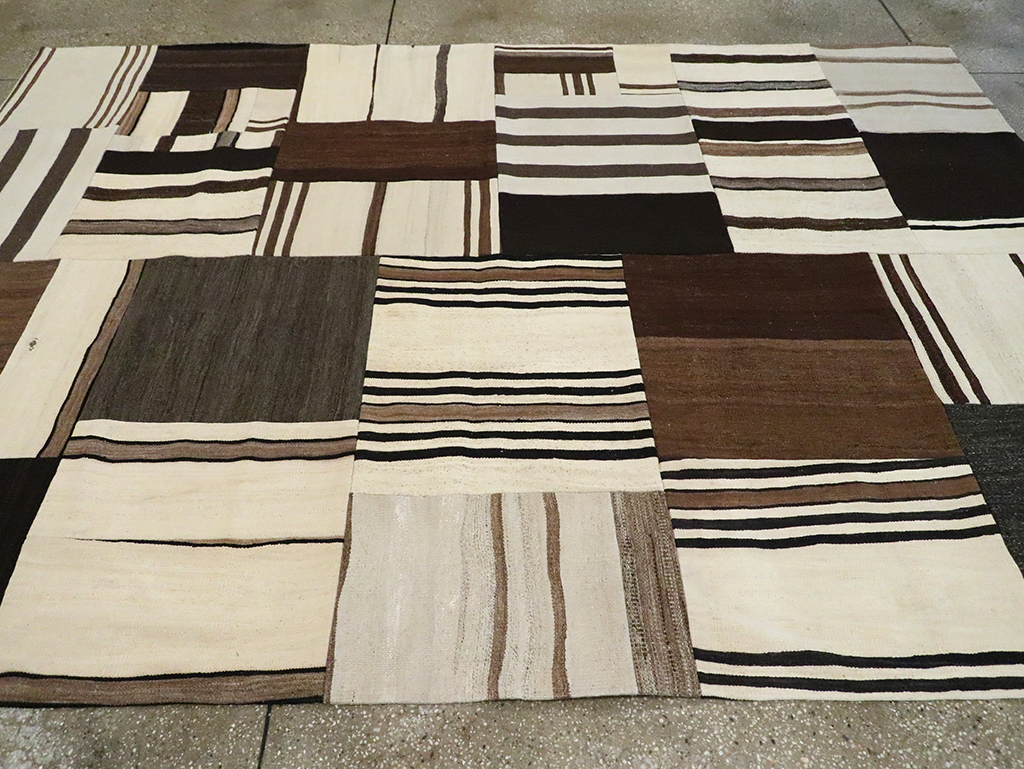 Contemporary Turkish Flatweave Kilim, No.30078 - Galerie Shabab