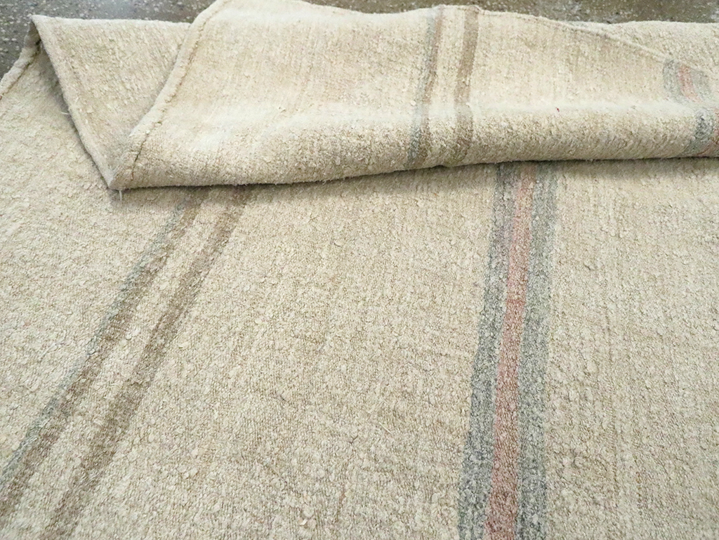 Mid-20th Century Turkish Gallery Size Flatweave, No.30079 - Galerie Shabab