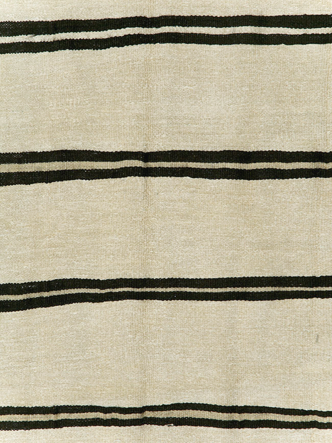 Mid-20th Century Turkish Gallery Size Flatweave, No.30081 - Galerie Shabab