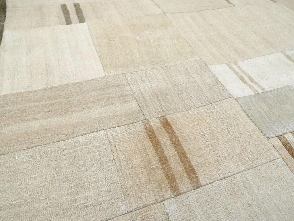 Contemporary Turkish Flatweave, No.30086 - Galerie Shabab