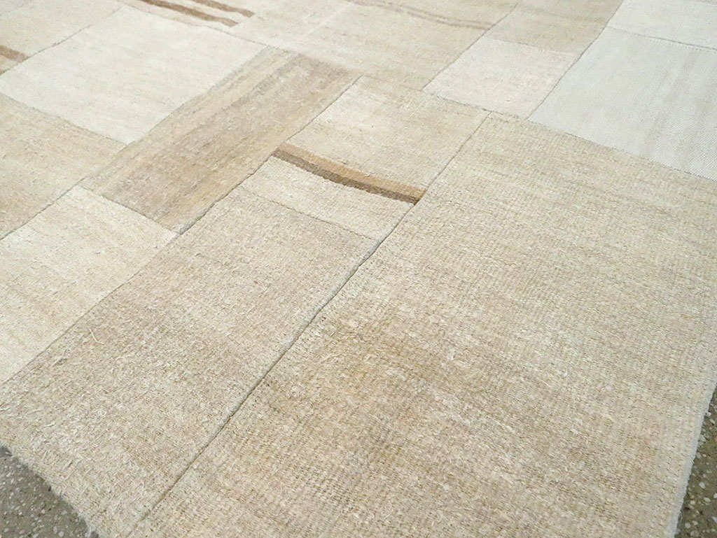 Contemporary Turkish Flatweave, No.30086 - Galerie Shabab