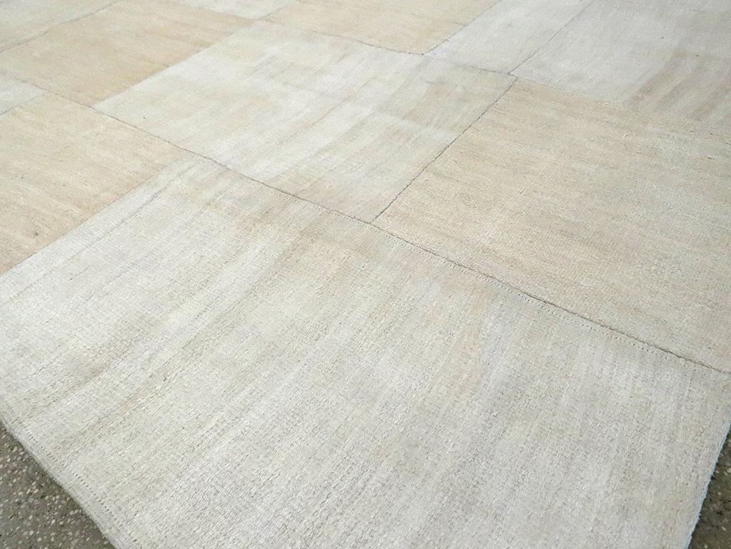 Contemporary Handmade Turkish Flatweave, No.30087 - Galerie Shabab