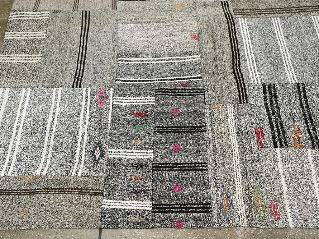 Contemporary Turkish Flatweave, No.30088 - Galerie Shabab