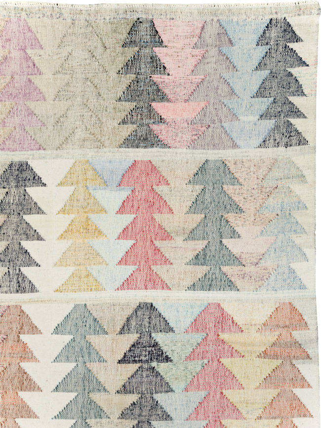 Contemporary Turkish Flatweave Kilim Room Size Carpet, No.30101 - Galerie Shabab