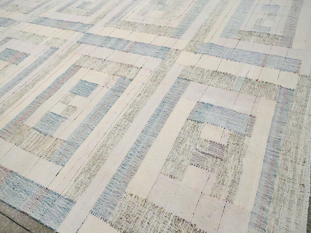 Contemporary Turkish Flatweave Kilim Large Room Size Carpet, No.30102 - Galerie Shabab