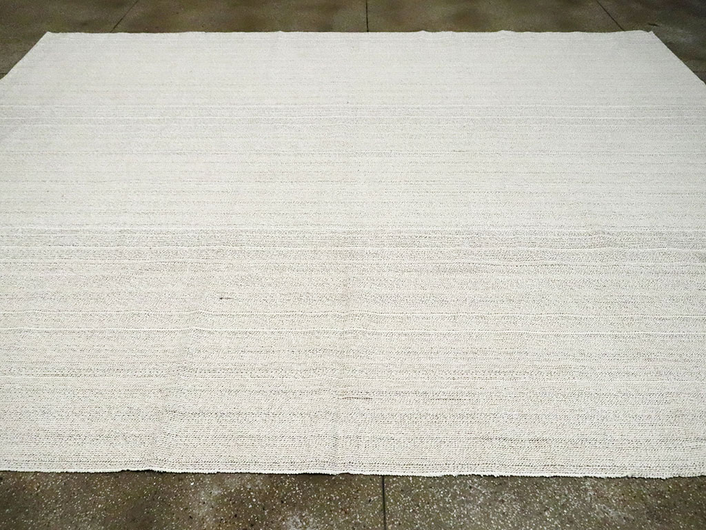 Vintage Turkish Flatweave Kilim Room Size Carpet, No.30105 - Galerie Shabab