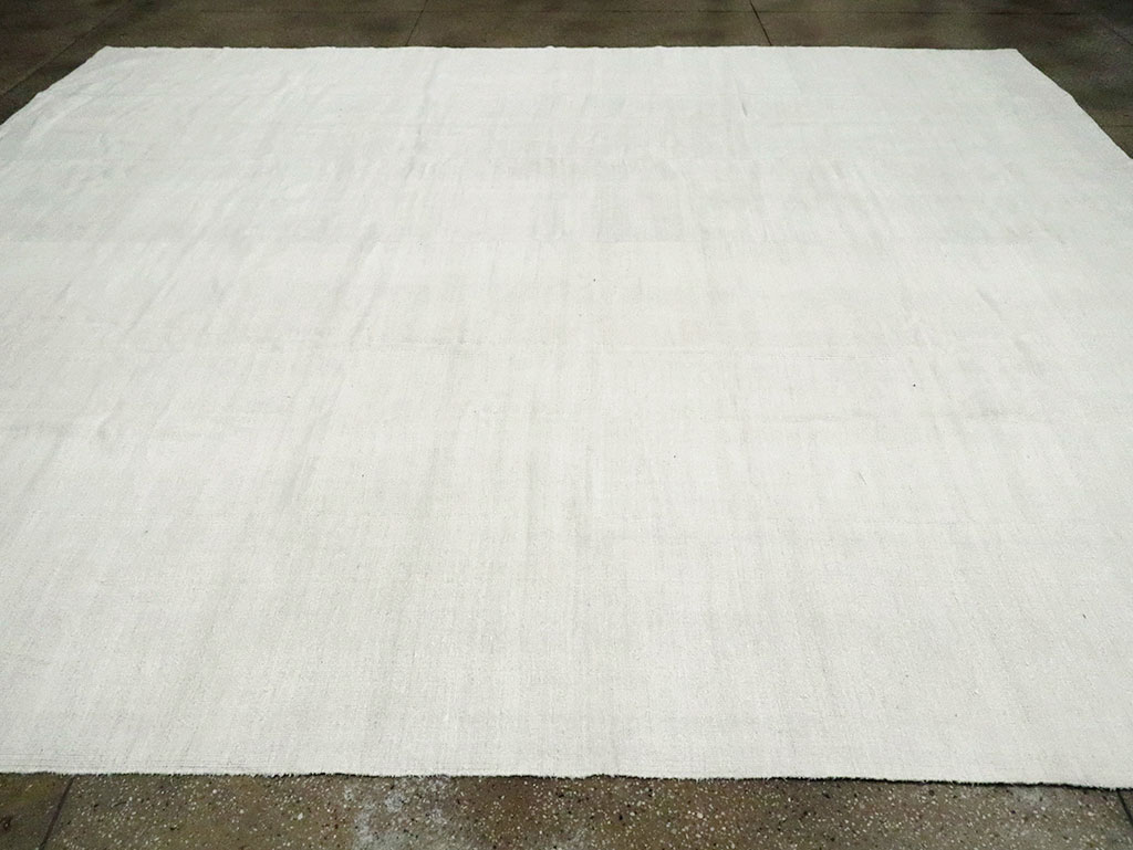 Mid-20th Century Minimalist Turkish Flatweave Kilim, No.30107 - Galerie Shabab