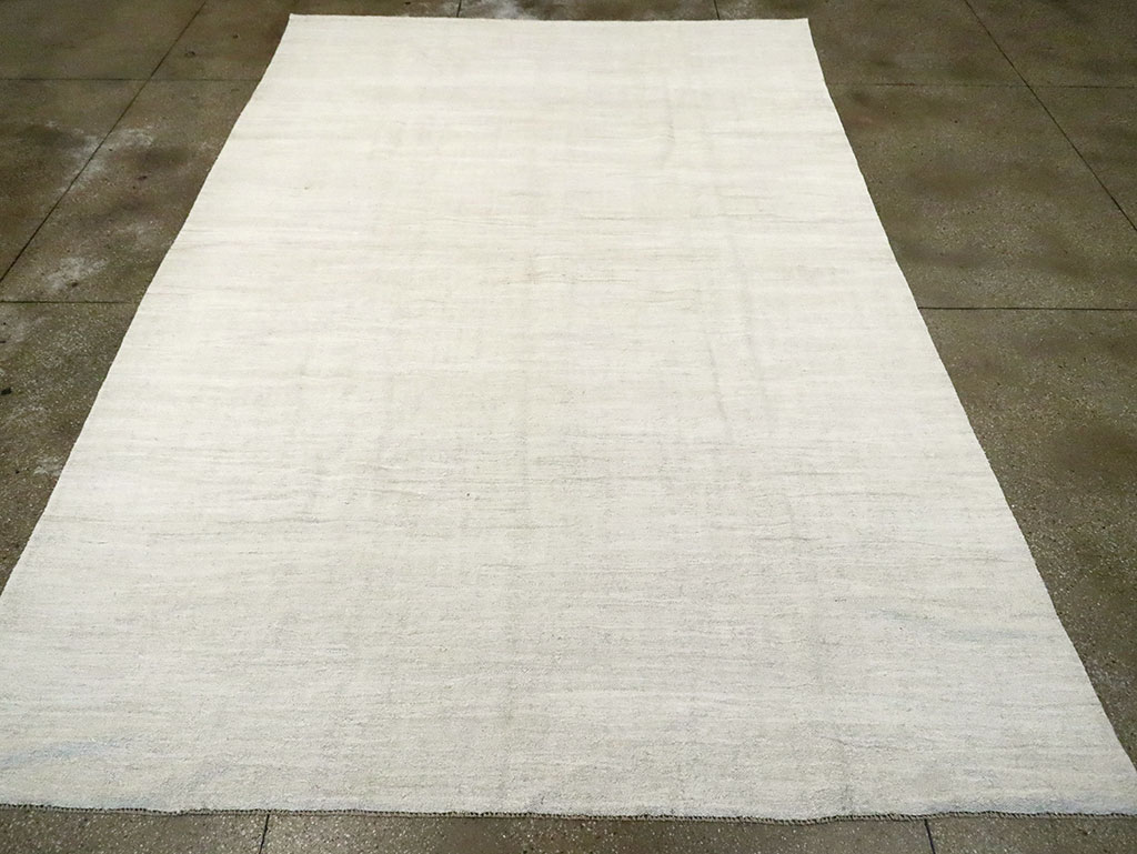 Vintage Turkish Flatweave Kilim Room Size Carpet, No.30108 - Galerie Shabab