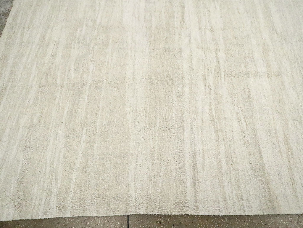 Vintage Turkish Flatweave Kilim Room Size Carpet, No.30108 - Galerie Shabab