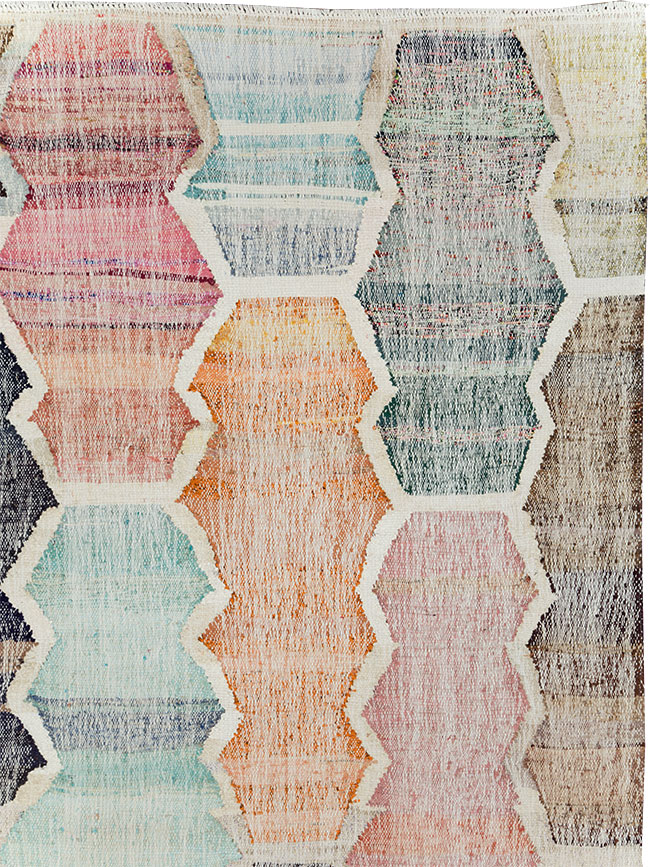 Contemporary Turkish Flatweave Kilim Room Size Carpet, No.30111 - Galerie Shabab