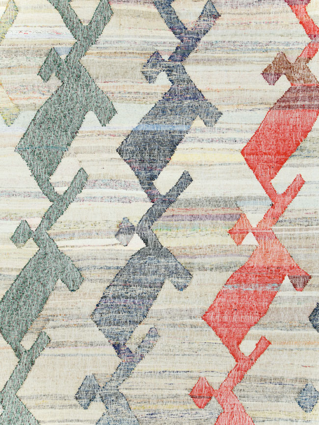 Contemporary Geometric Turkish Flatweave, No.30112 - Galerie Shabab