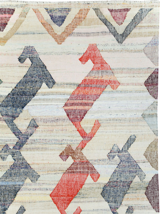 Contemporary Geometric Turkish Flatweave, No.30112 - Galerie Shabab