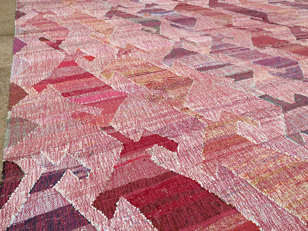 Large Contemporary Geometric Turkish Flatweave, No.30113 - Galerie Shabab