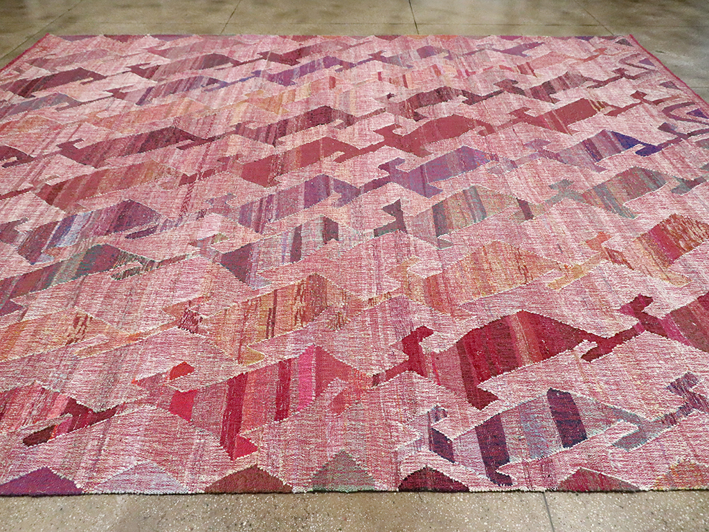 Large Contemporary Geometric Turkish Flatweave, No.30113 - Galerie Shabab