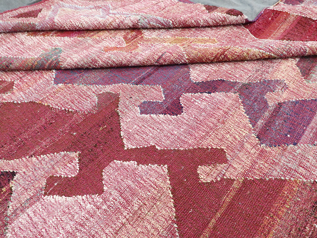 Large Contemporary Geometric Turkish Flatweave, No.30113 - Galerie Shabab