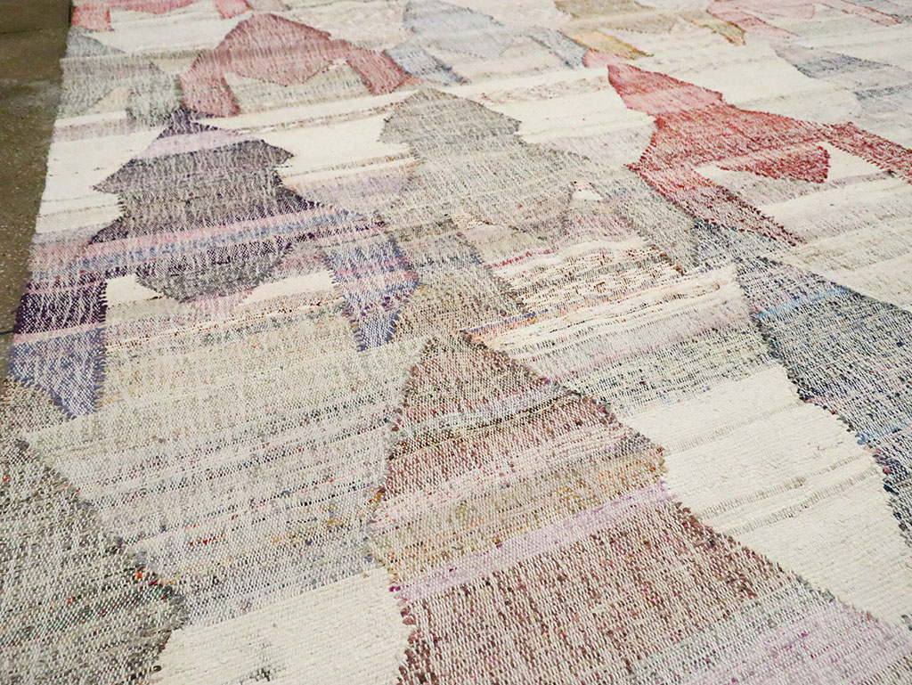 Modern Turkish Flatweave, No.30114 - Galerie Shabab