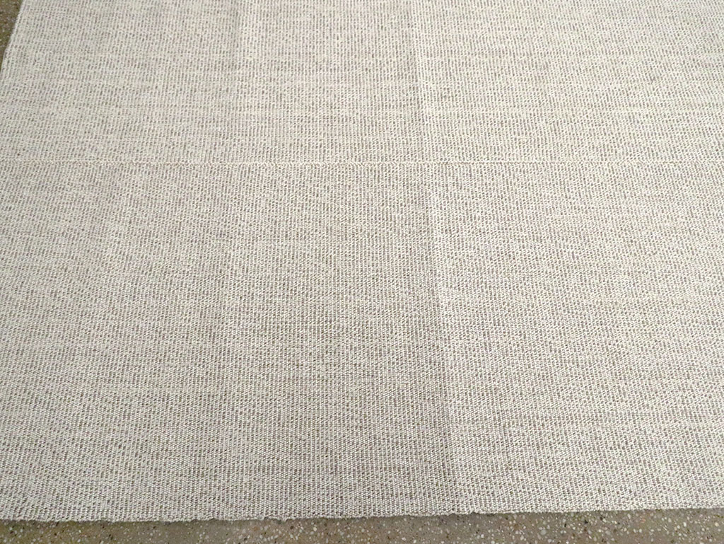 Mid-20th Century Handmade Turkish Flatweave Kilim, No.30122 - Galerie Shabab