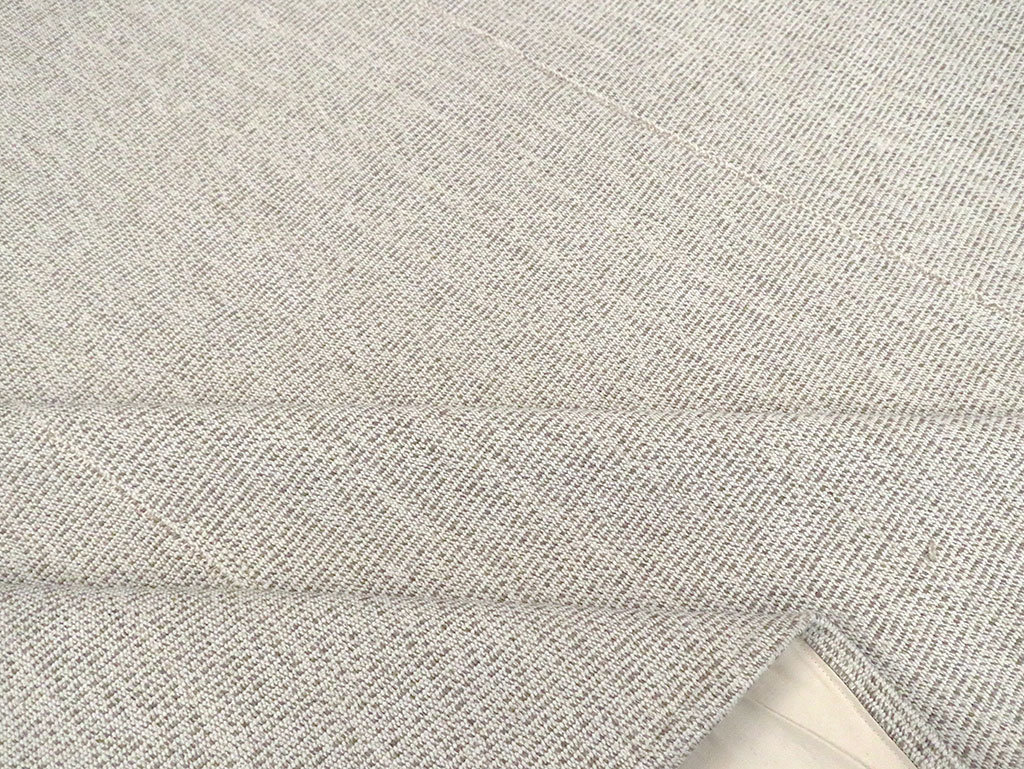 Mid-20th Century Handmade Turkish Flatweave Kilim, No.30122 - Galerie Shabab