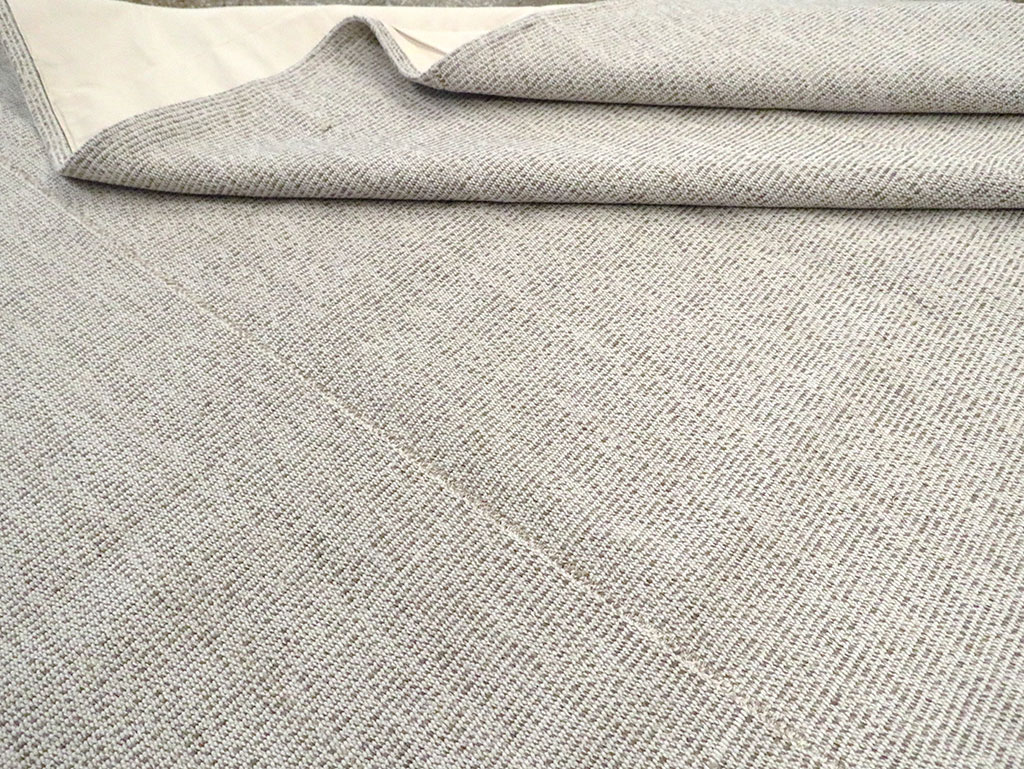 Mid-20th Century Handmade Turkish Flatweave Kilim, No.30122 - Galerie Shabab