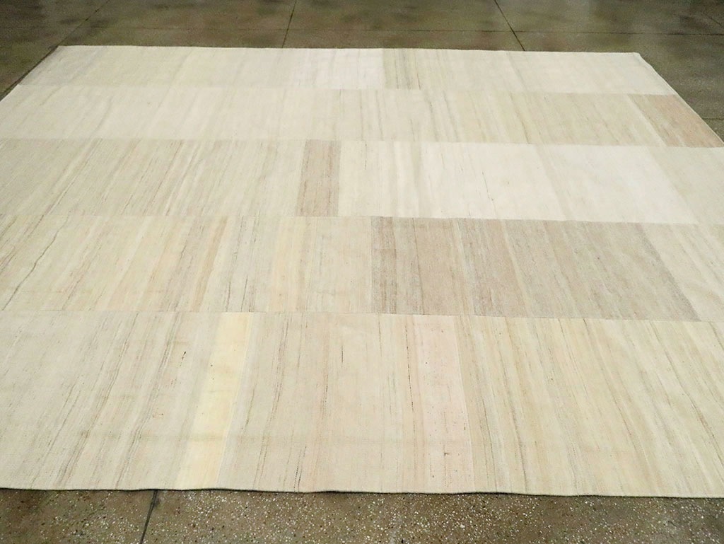 Vintage Turkish Flatweave Kilim Room Size Carpet, No.30124 - Galerie Shabab