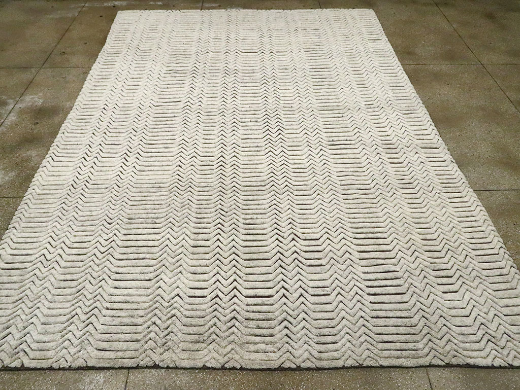 Contemporary Turkish Room Size Carpet, No.30127 - Galerie Shabab