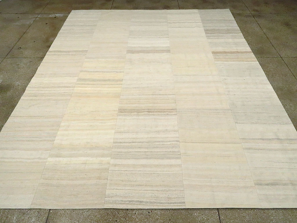 Vintage Turkish Flatweave Kilim Room Size Carpet, No.30131 - Galerie Shabab