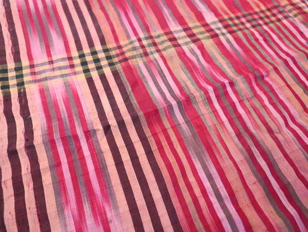 Vintage Persian Textile, No.30138 - Galerie Shabab