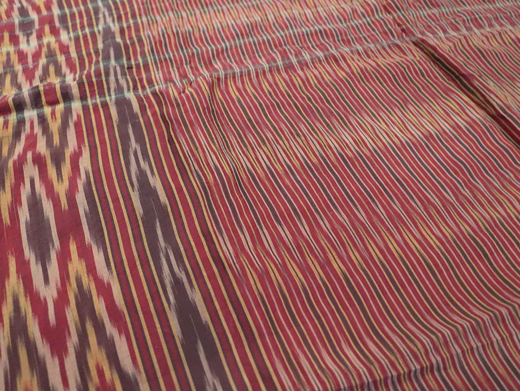 Antique Persian Ikat Textile, No.30139 - Galerie Shabab