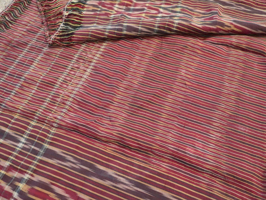 Antique Persian Ikat Textile, No.30139 - Galerie Shabab